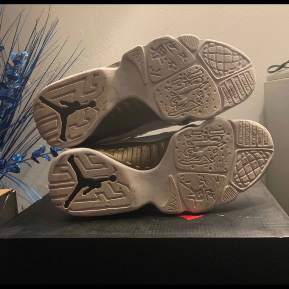 Shoes - Picture 5 of 5